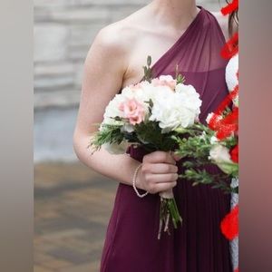 Burgundy David’s bridal bridesmaid dress. Size 0. One shoulder sheer strap.